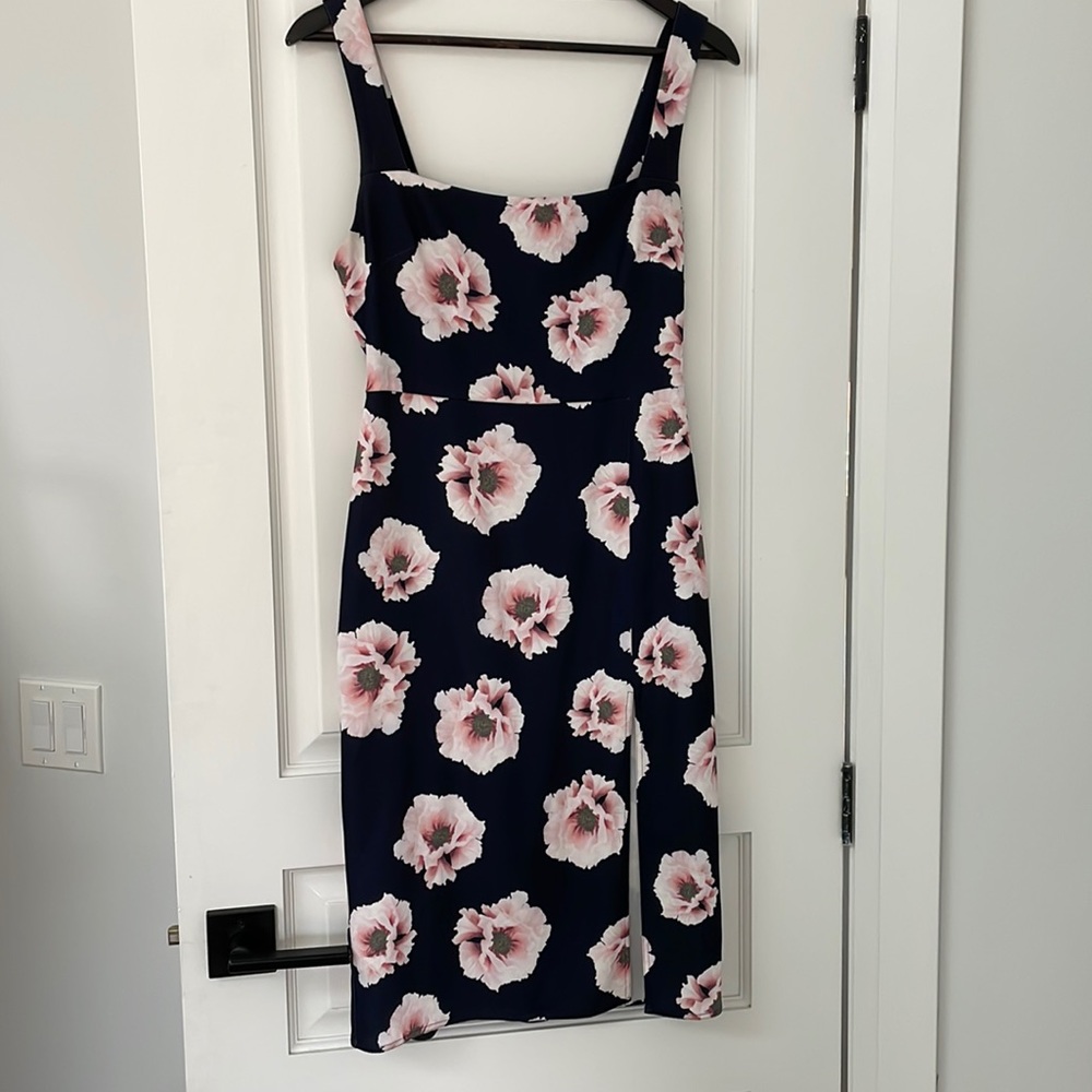BABATON 90s Slit Dress